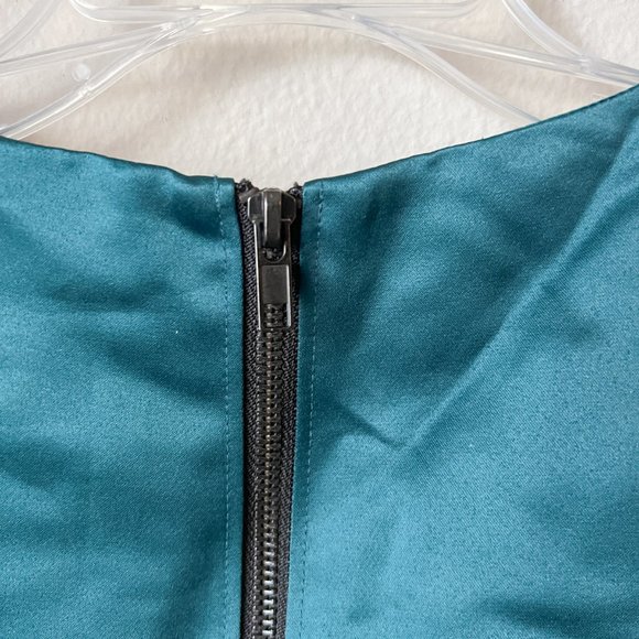 Nasty Gal / Teal Night Fever Satin Top NWT XXS - Picture 9 of 9